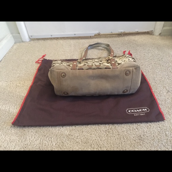 Coach Handbag - Picture 4 of 5